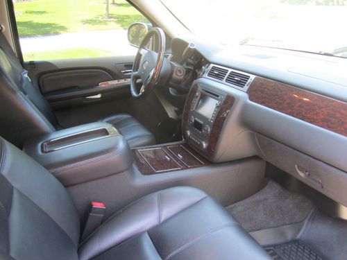 2007 GMC Sierra Denali Pickup - One Owner - Excellent Condition, US $27,500.00, image 8
