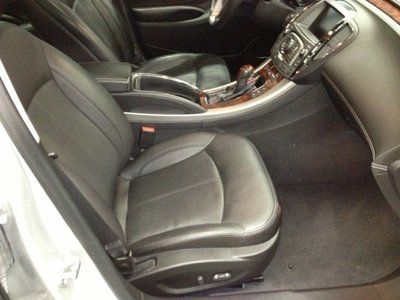 CXS 3.6L GPS NAV Remote Start Heated & Cooled Leather Seats Sunroof Moonroof, image 28