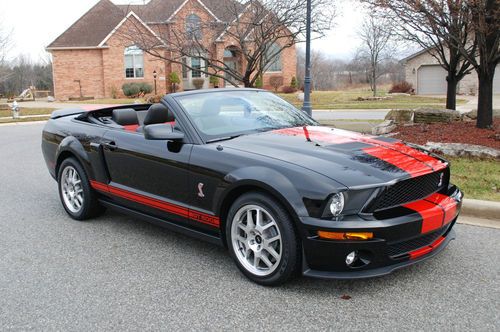 2009 shelby gt500 convertible black w/red stripes 1 of 29