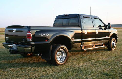 2006 Ford F-350 Lariat Crew Cab Long Box Dually 4x4 Super Duty 6.0 Liter Diesel, image 5