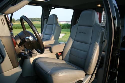 2006 Ford F-350 Lariat Crew Cab Long Box Dually 4x4 Super Duty 6.0 Liter Diesel, image 11