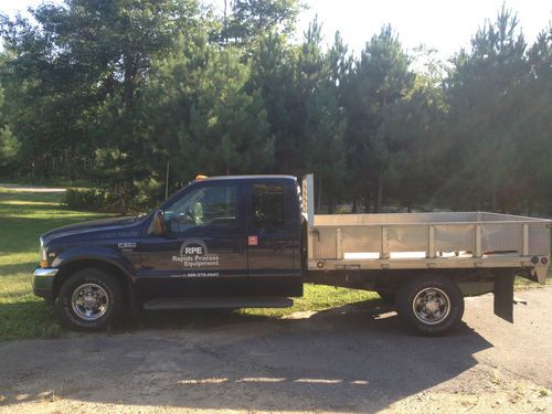 2004 ford f350 4 x 2 heavy duty aluminum flat bed v-10