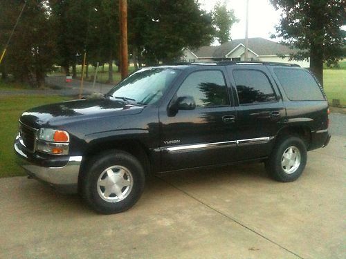 2004 gmc yukon sle sport utility 4x4 4-door 4.8l