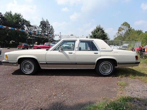 1990 mercury grand marquis ls sedan 4-door 5.0l