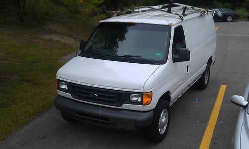 2006 ford e-350 super duty xlt standard cargo van 2-door 6.0l--no reserve !!