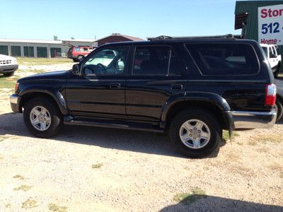 2002 Toyota 4Runner SR5, image 2