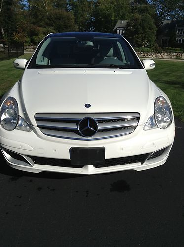 2007 R350 Mercedes, Best Color Combo-White/Tan, image 2