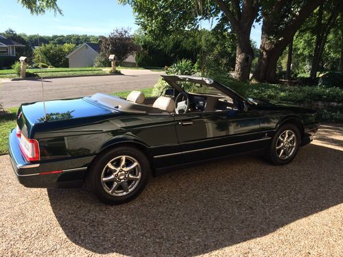 1993 cadallic allante polo green 51k miles great car in/out