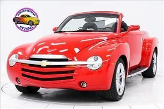 2005 chevrolet ssr 6.0l v8 chrome wheels carpeted bed w/wood slats gauges