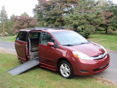 2006 toyota sienna xle wheelchair  handicapped van !! new ramp !! nice !!