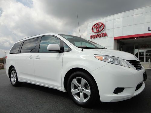 11 sienna fwd v6 8 passenger power doors toyota certified warranty 1 owner video