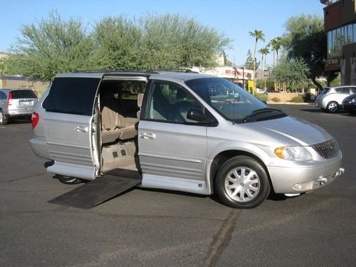 2001 chrysler town &amp; country lxi wheelchair handicap arizona van transfer seat