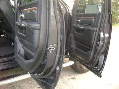 2013 DODGE RAM CREW CAB 2500 LARAMIE SRW 6 SPD MANUAL LEATHER SPRAYIN LINER NAV, image 15