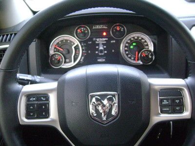 2013 DODGE RAM CREW CAB 2500 LARAMIE SRW 6 SPD MANUAL LEATHER SPRAYIN LINER NAV, image 26