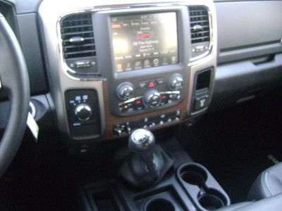 2013 DODGE RAM CREW CAB 2500 LARAMIE SRW 6 SPD MANUAL LEATHER SPRAYIN LINER NAV, image 28