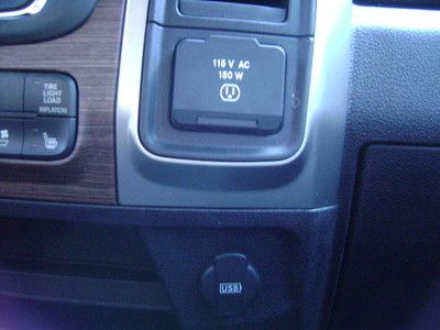 2013 DODGE RAM CREW CAB 2500 LARAMIE SRW 6 SPD MANUAL LEATHER SPRAYIN LINER NAV, image 39