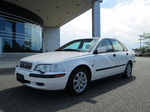 2001 volvo s40 sedan white low miles loaded super clean great buy