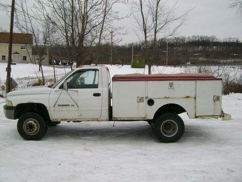 Dodge ram utillity truck 3500 dully