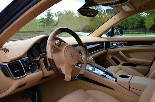 2010 porsche panamera s hatchback 4-door 4.8l