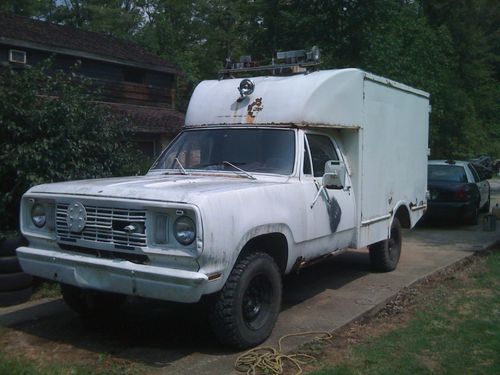 Dodge m886 power wagon military ambulance m880