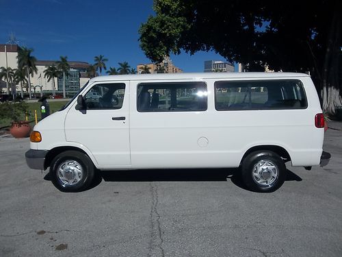 2001 dodge ram 2500 12 passenger van