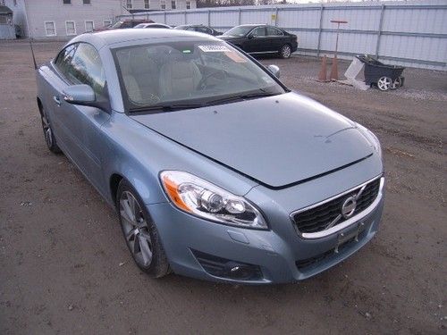 2011 volvo c70 t5 convertible 2-door 2.5l