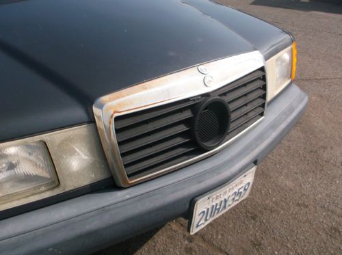 1991 Mercedes 190E, NO RESERVE, image 9