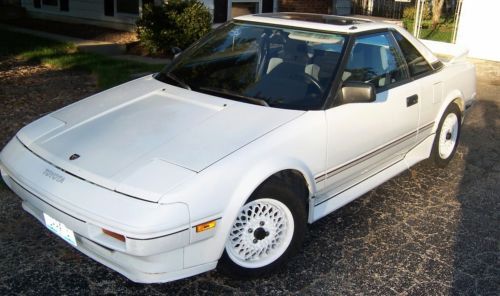 1986 toyota mr2 sport car 2 seater white 5 speed nice 86 mr 2 coupe rear engine