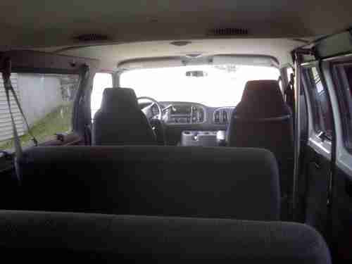 2002 Dodge Ram Van 3500 15 Passenger Van, image 5