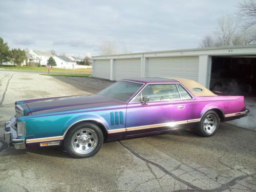 1977 lincoln mark v base coupe 2-door 7.5l custom show stopper