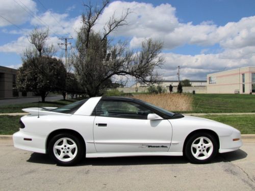 1994 pontiac trans am gt 25th anniversary