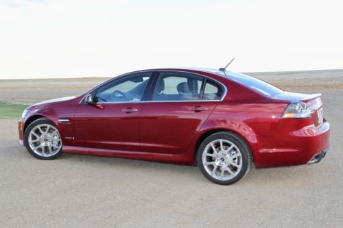 2009 pontiac g8 gxp sedan 4-door 6.2l