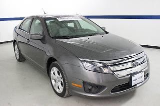 12 ford fusion sedan se, 1 owner fuel efficient sedan, top safety pick too!