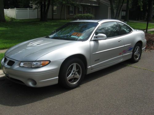 2000 pontiac grand prix gtp daytona 500 special edition - one of only 2000 made