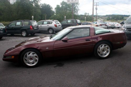 1993 Chevrolet Corvette 40th Anniversary Edition Coupe, image 3