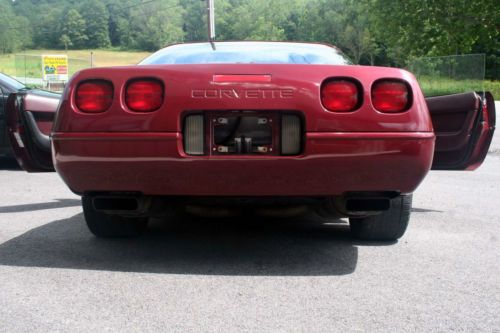 1993 Chevrolet Corvette 40th Anniversary Edition Coupe, image 21