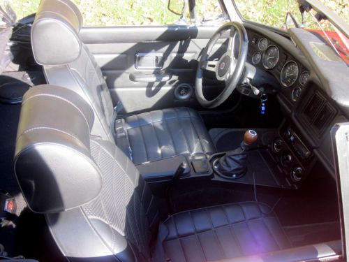 Professionally Restored and Customized 1977 Red MGB Convertible, image 3