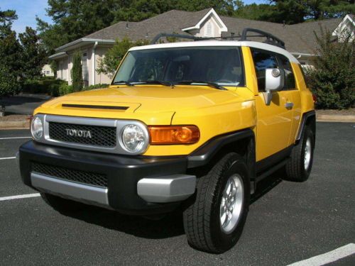 2007 toyota fj/87k original miles/new condition/4wd/new tires/trailer pkg/auto