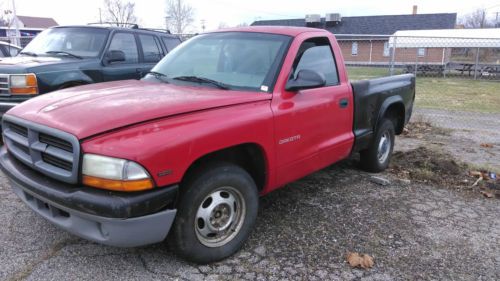 1997 dodge dakota  no key no clue window down very dirty 172k+ miles