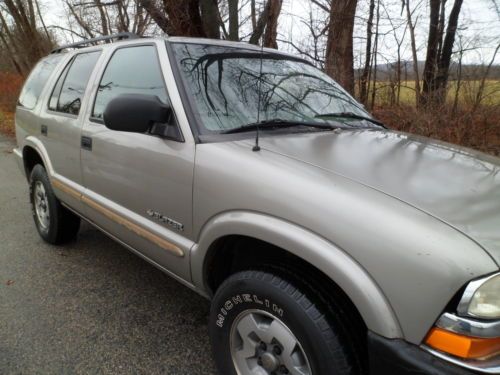 2004 Chevrolet BlazerL 4X4 4DOOR114,326MILES 4.3LITER6CYLINDER W/AIRCONDITIONING, image 4