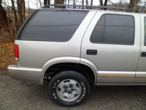 2004 Chevrolet BlazerL 4X4 4DOOR114,326MILES 4.3LITER6CYLINDER W/AIRCONDITIONING, image 11