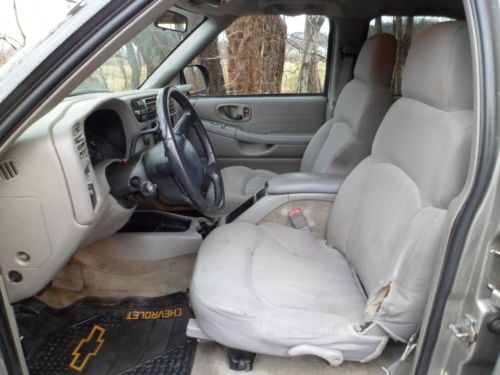 2004 Chevrolet BlazerL 4X4 4DOOR114,326MILES 4.3LITER6CYLINDER W/AIRCONDITIONING, image 28