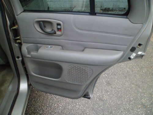 2004 Chevrolet BlazerL 4X4 4DOOR114,326MILES 4.3LITER6CYLINDER W/AIRCONDITIONING, image 38