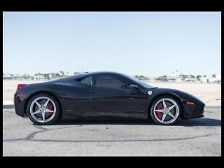 Carbon fiber lower cabin &amp; dashboard, carbon fiber driving zone, navigation