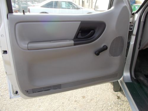 1997 Ford Ranger XL Standard Cab Pickup 2-Door 2.3L, image 7