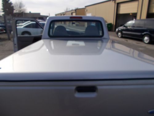 1997 Ford Ranger XL Standard Cab Pickup 2-Door 2.3L, image 12