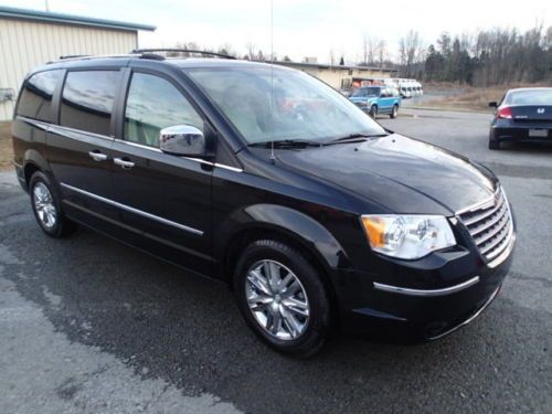 2010 chrysler town and country limited, salvage, water damaged, dvd,power doors