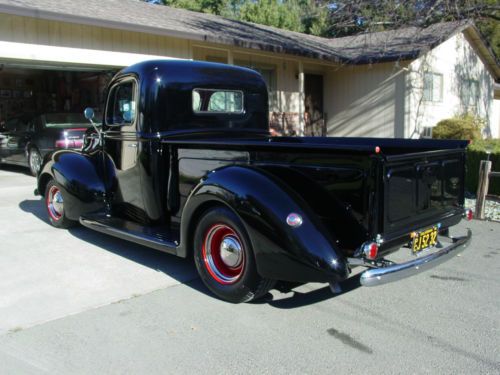 1941 Ford Hot Rod Pickup - Chevy 350/350 - Dropped Axle - 4 Wheel Disc - 9 Inch, image 3