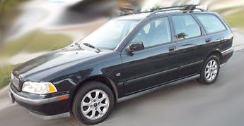 2000 volvo v40 base wagon 4-door 1.9l