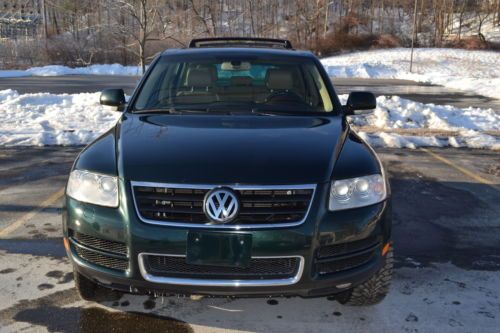 2004 volkswagen touareg v8 sport utility 4-door 4.2l